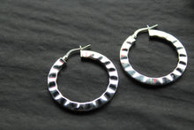 Load image into Gallery viewer, Crinkle Hinged Hoops
