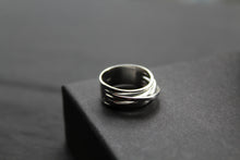Load image into Gallery viewer, Cross Over Silver Ring
