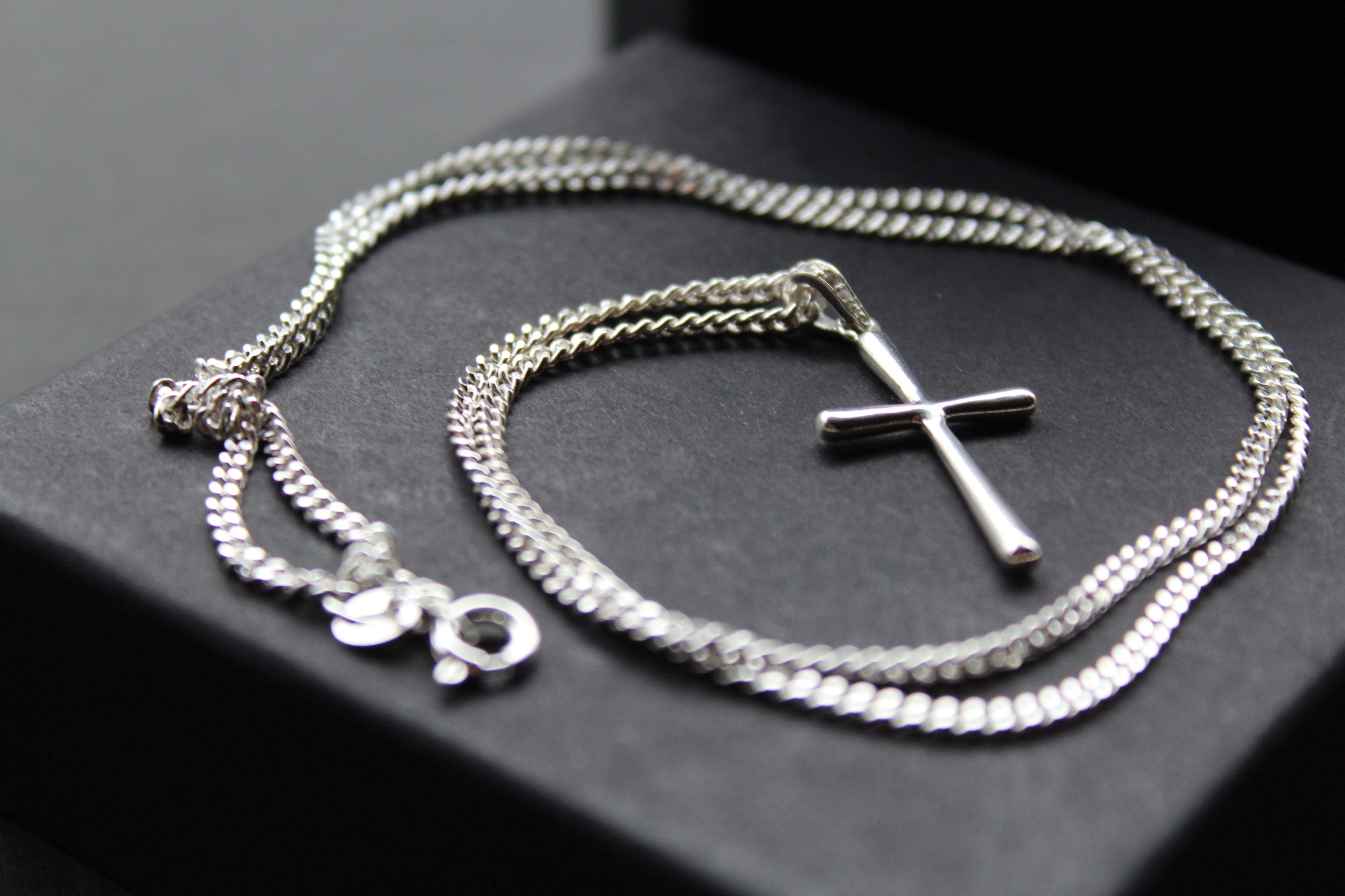 Cross with Cubic Zirconia Bale