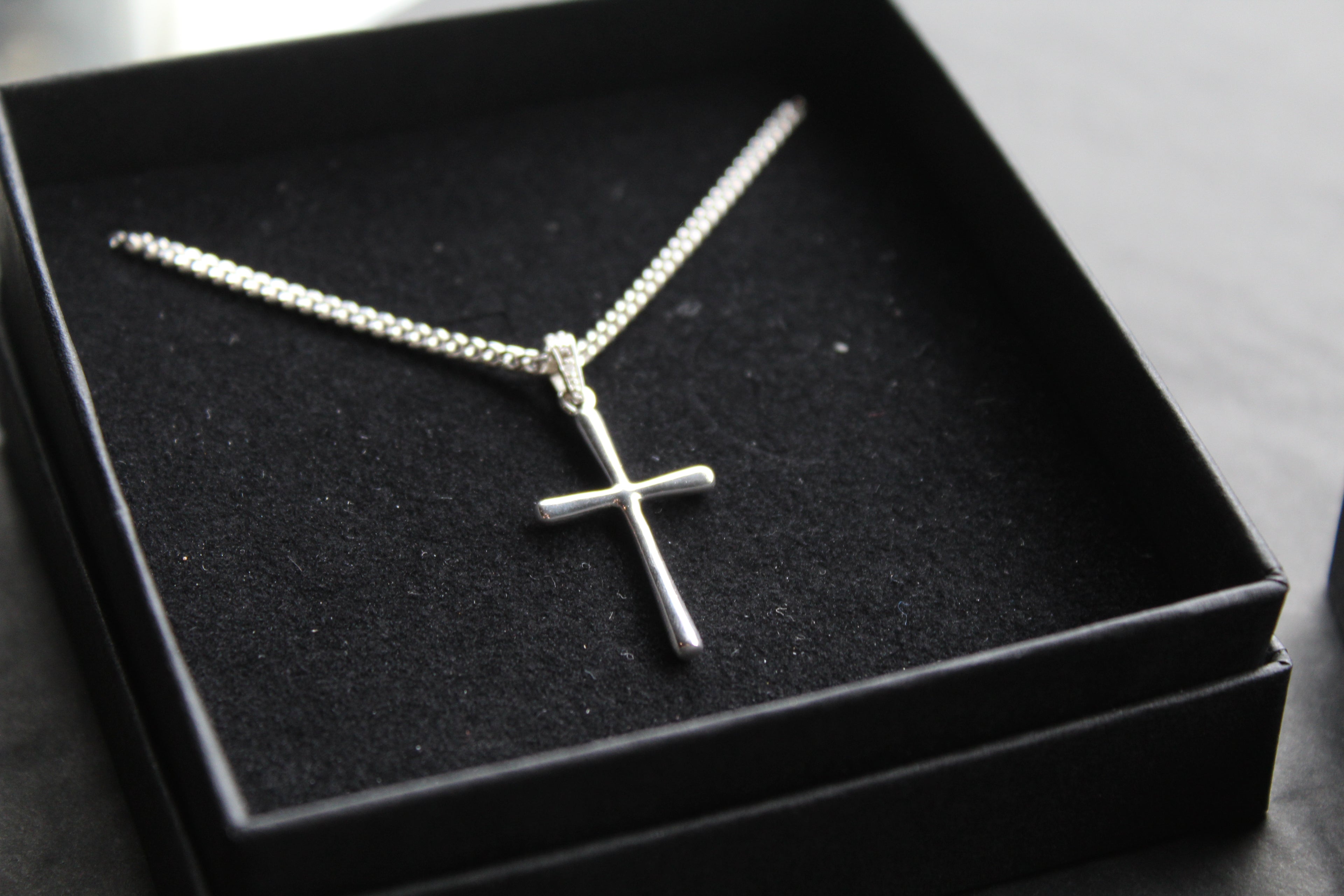 Cross with Cubic Zirconia Bale
