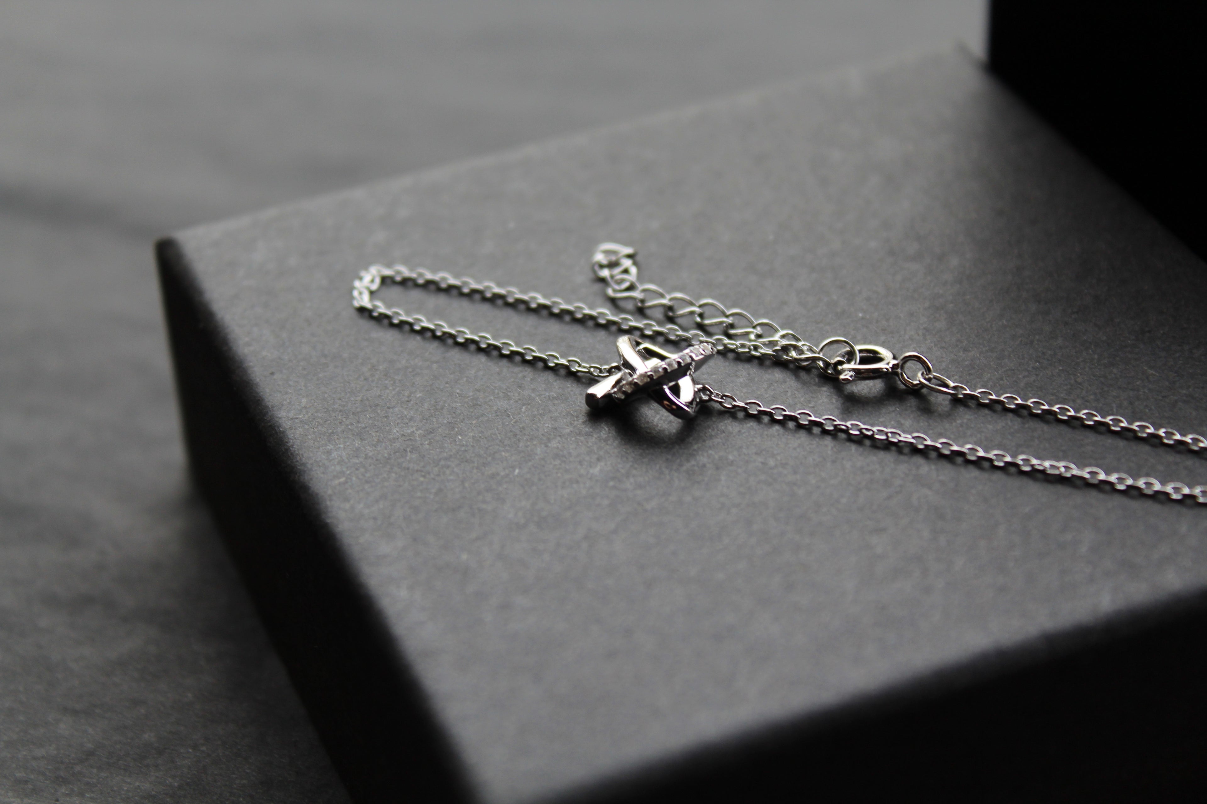 Cubic Zirconia Celtic Twist Bracelet