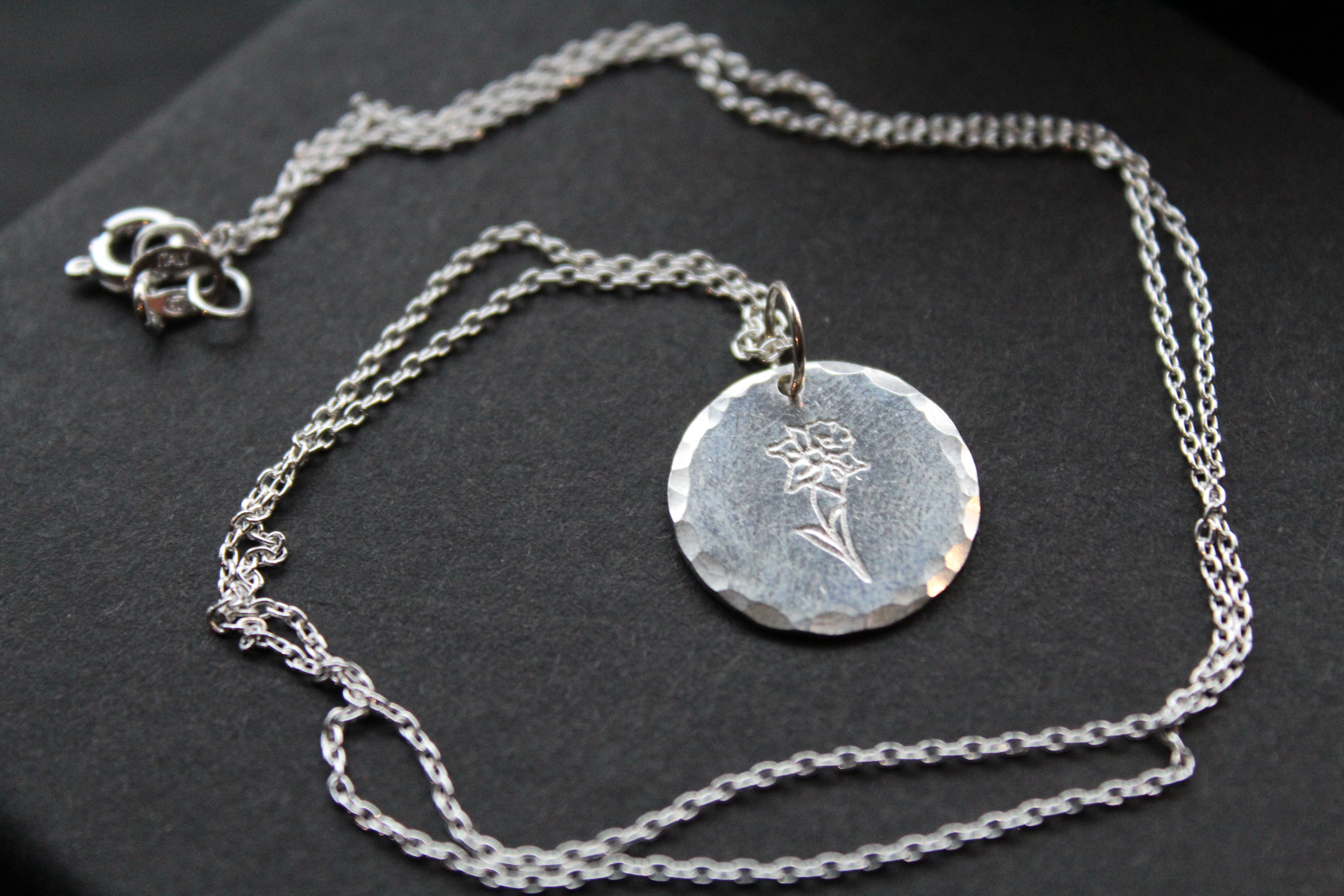 Daffodil Birth Flower Necklace