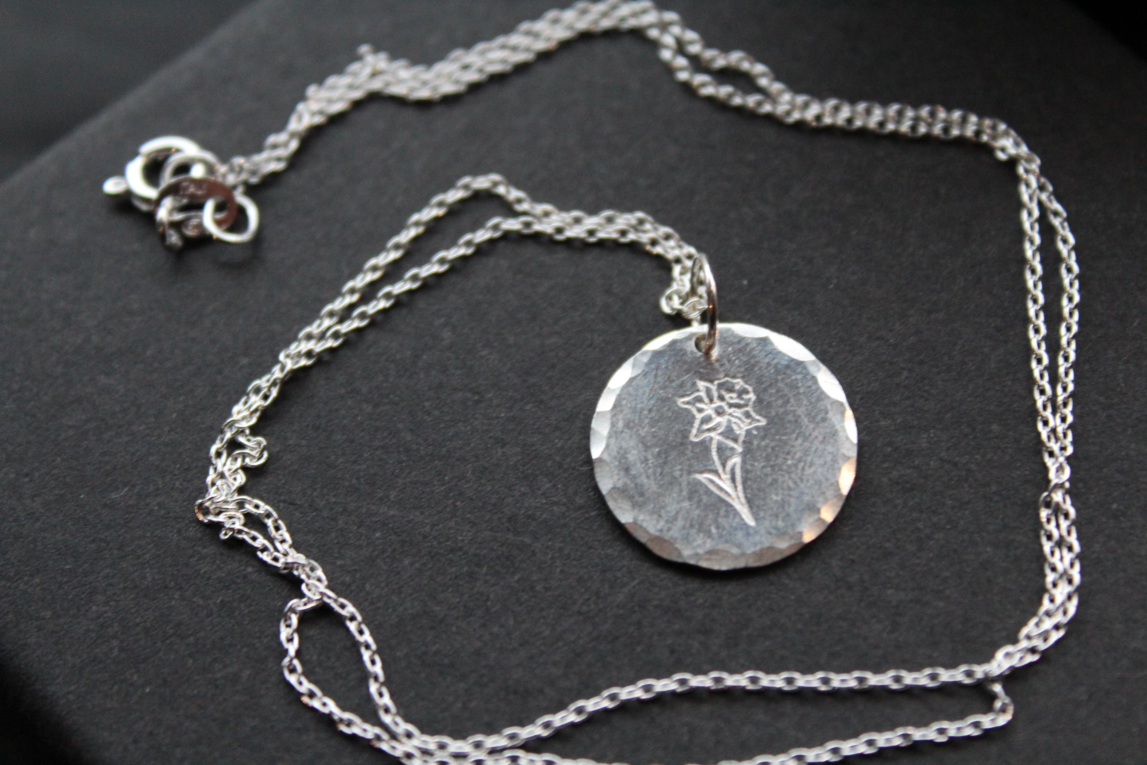 Daffodil Birth Flower Necklace
