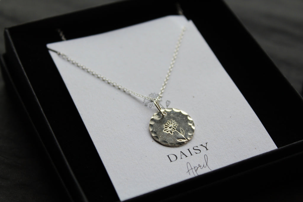 Daisy Birth Flower Necklace