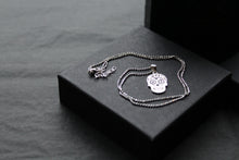 Load image into Gallery viewer, Day Of The Dead Skull Necklace
