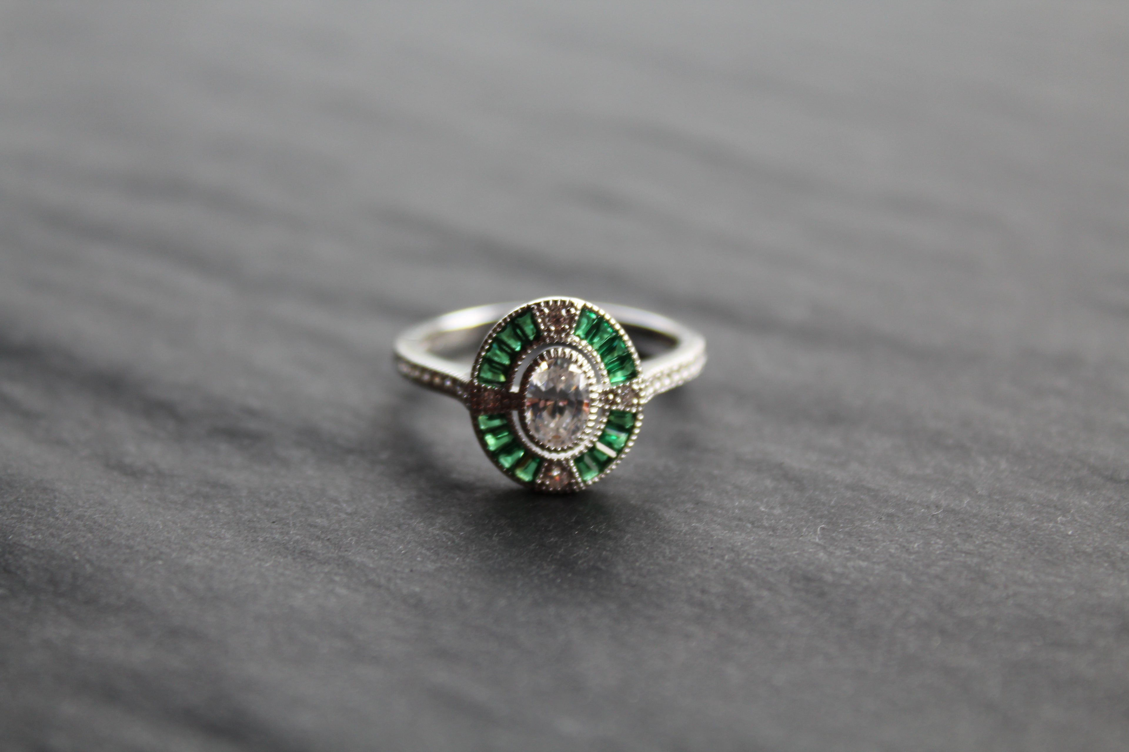 Deco Style Emerald Green Oval Ring