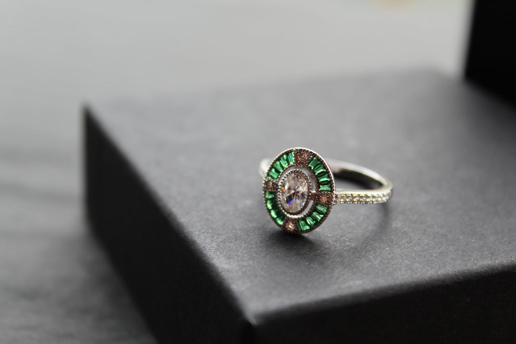 Deco Style Emerald Green Oval Ring