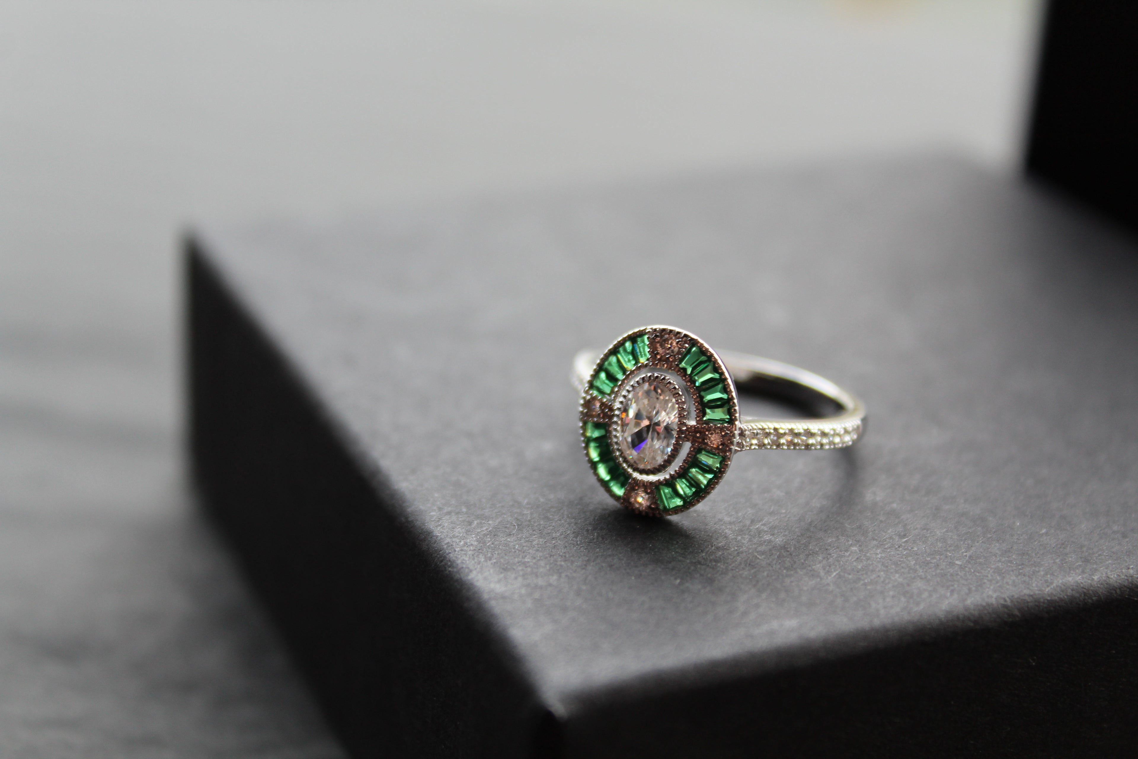 Deco Style Emerald Green Oval Ring
