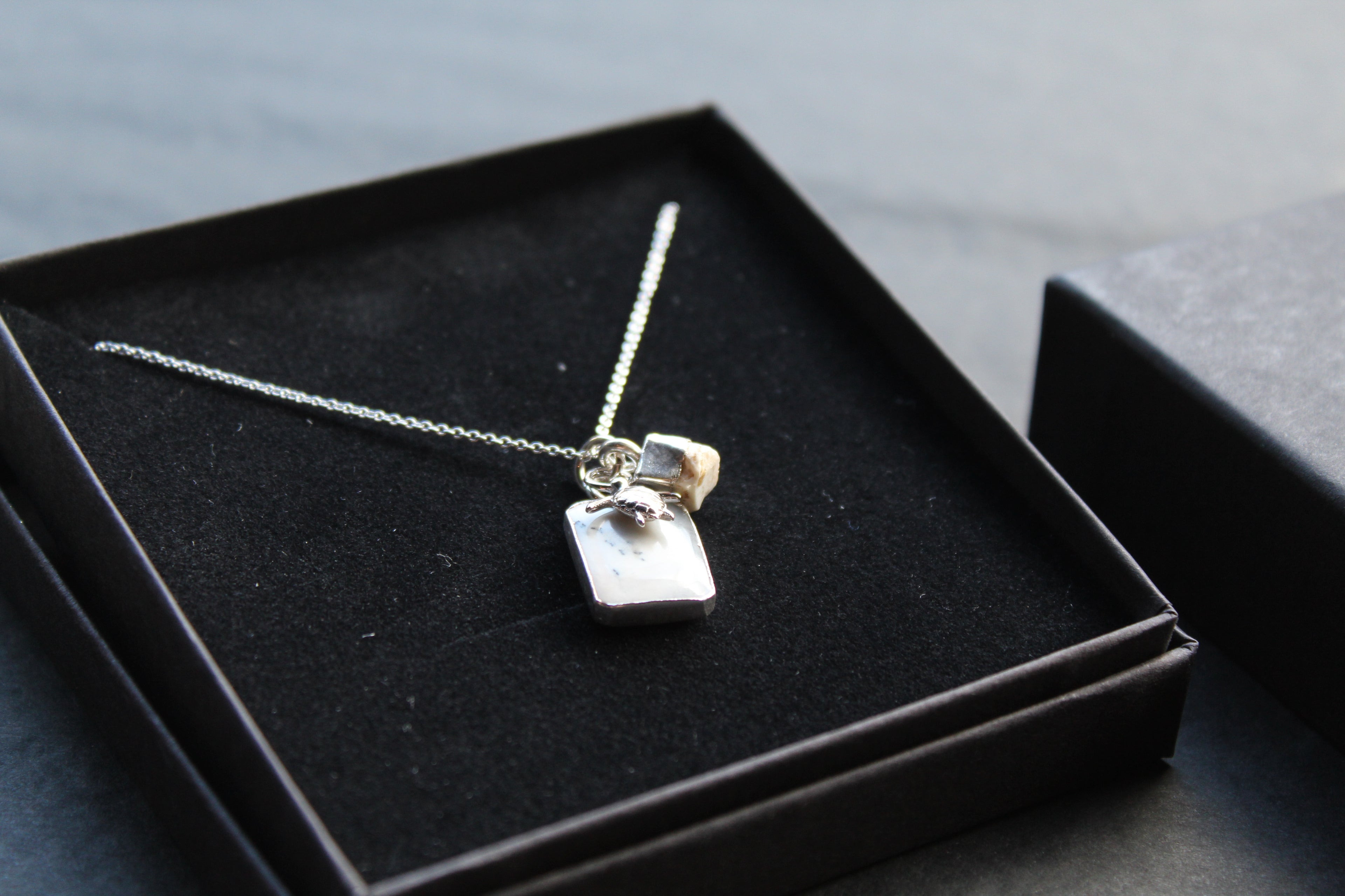 Dendritic Agate, White Howlite & Charm Necklace