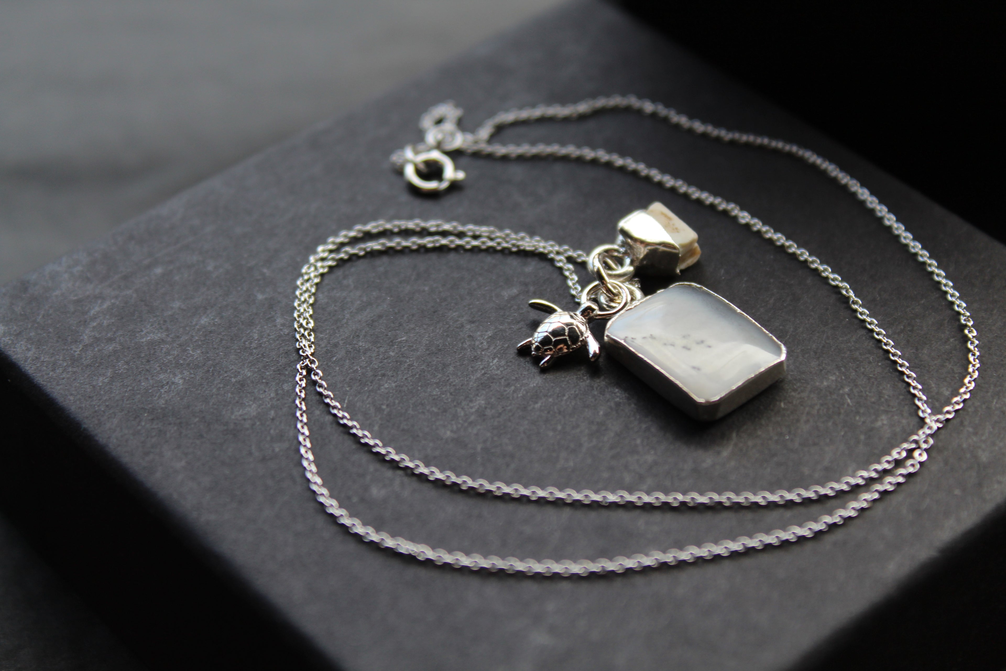 Dendritic Agate, White Howlite & Charm Necklace