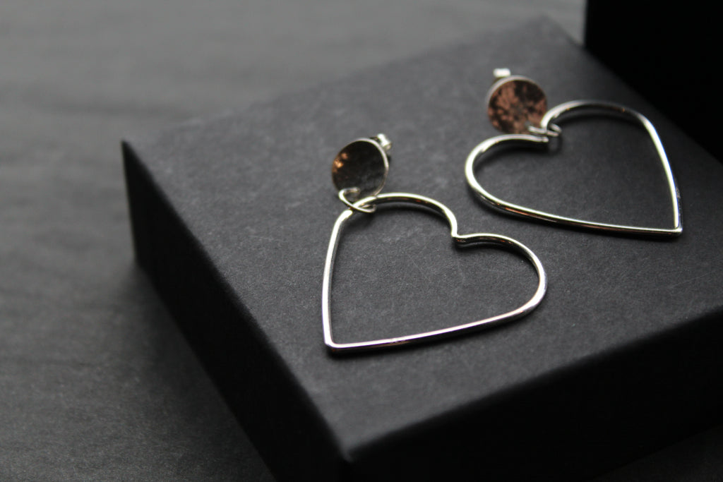 Disc Hoop Stud with Heart