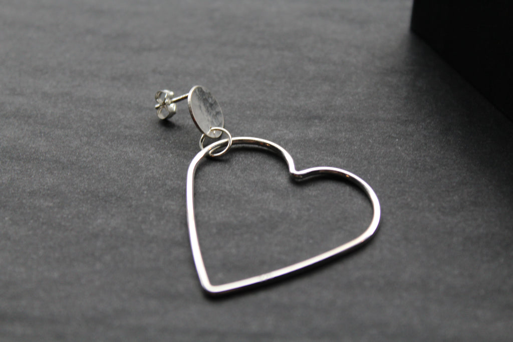 Disc Hoop Stud with Heart