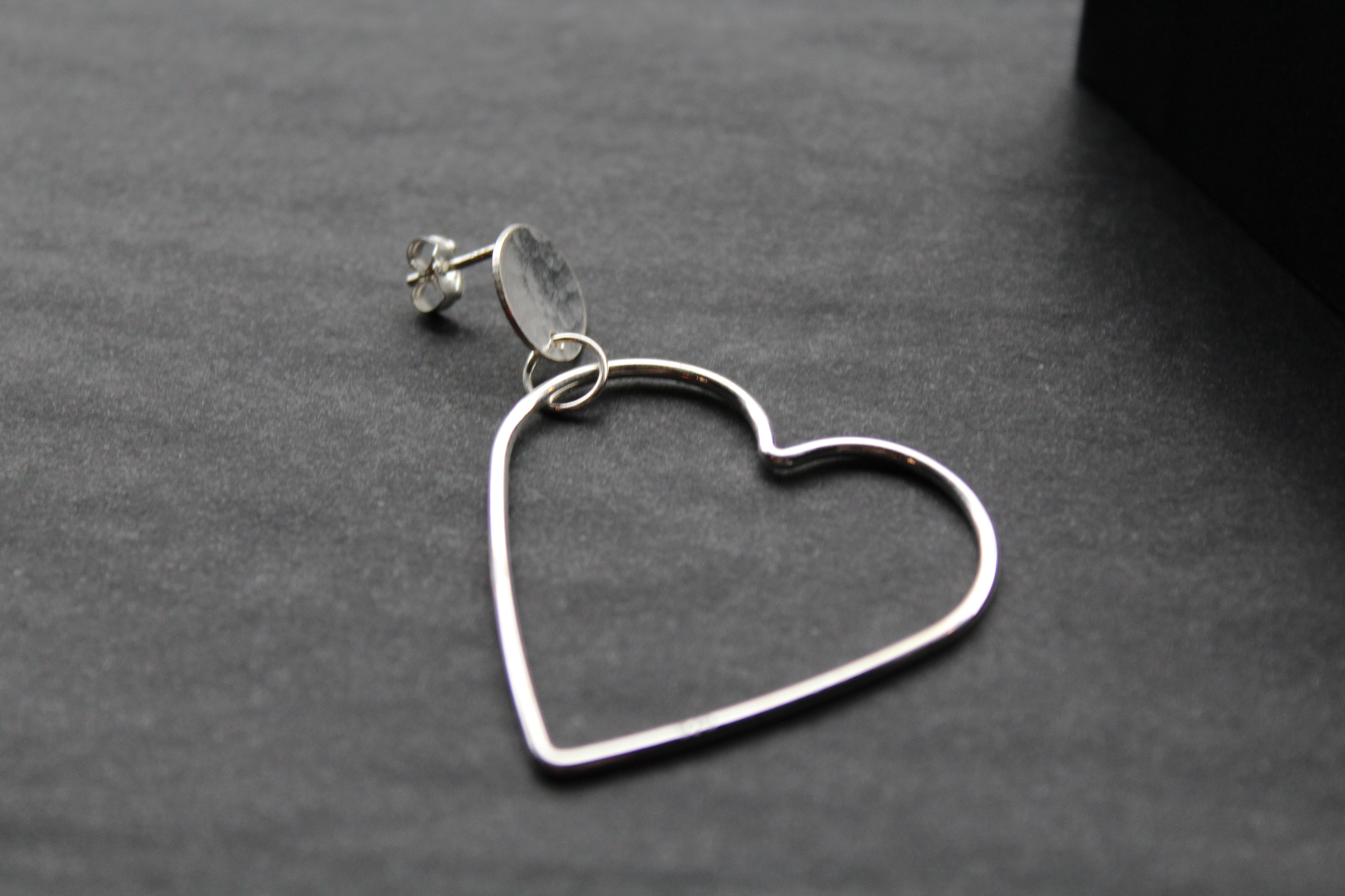 Disc Hoop Stud with Heart
