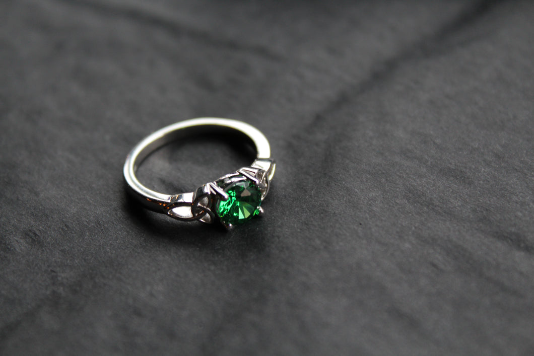 Emerald Cubic Zirconia Celtic Dreams Ring