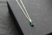 Load image into Gallery viewer, Emerald Glass Baguette Necklace
