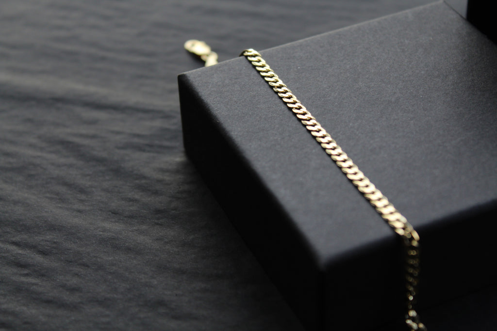 Flat Curb Chain Bracelet