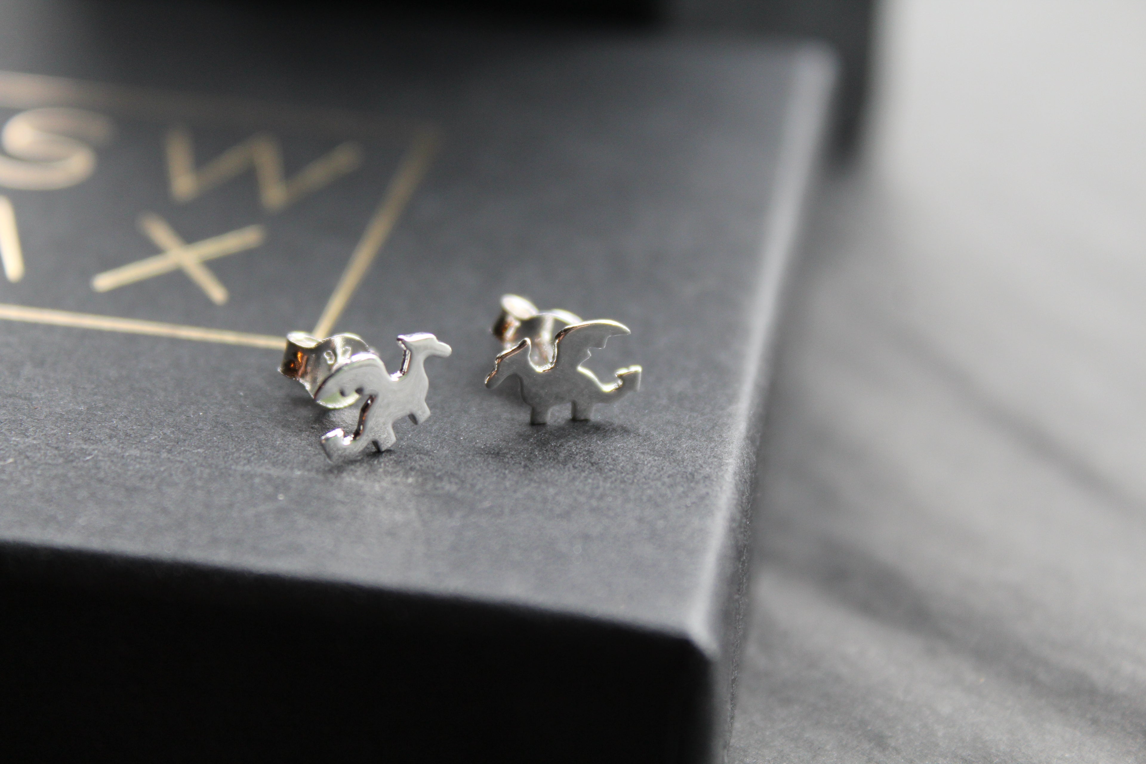 Flat Dragon Silver Studs