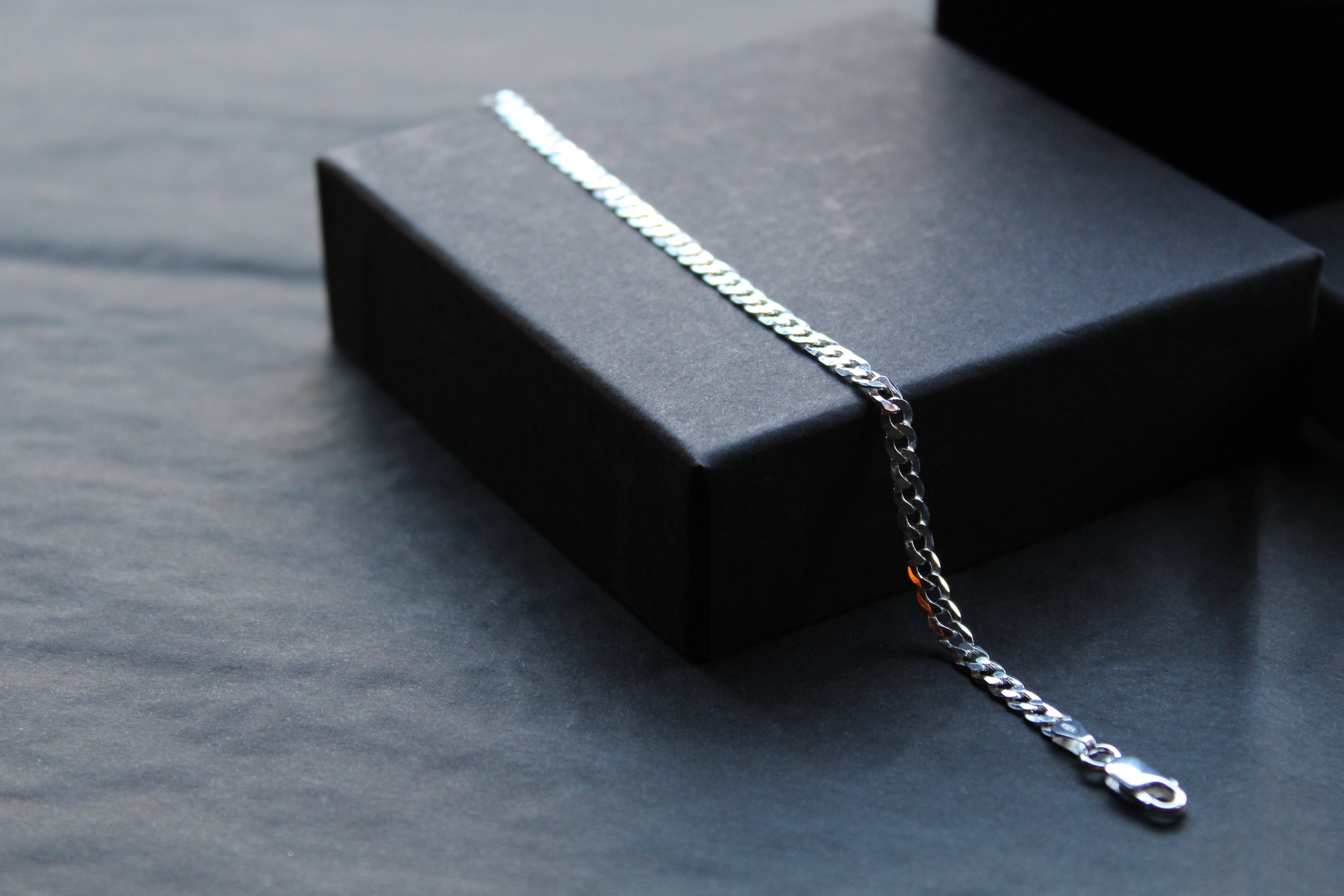 Flat Curb Chain Bracelet