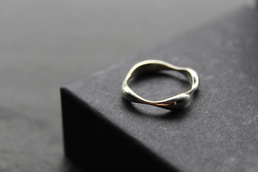 Fluid Wavy Silver Ring