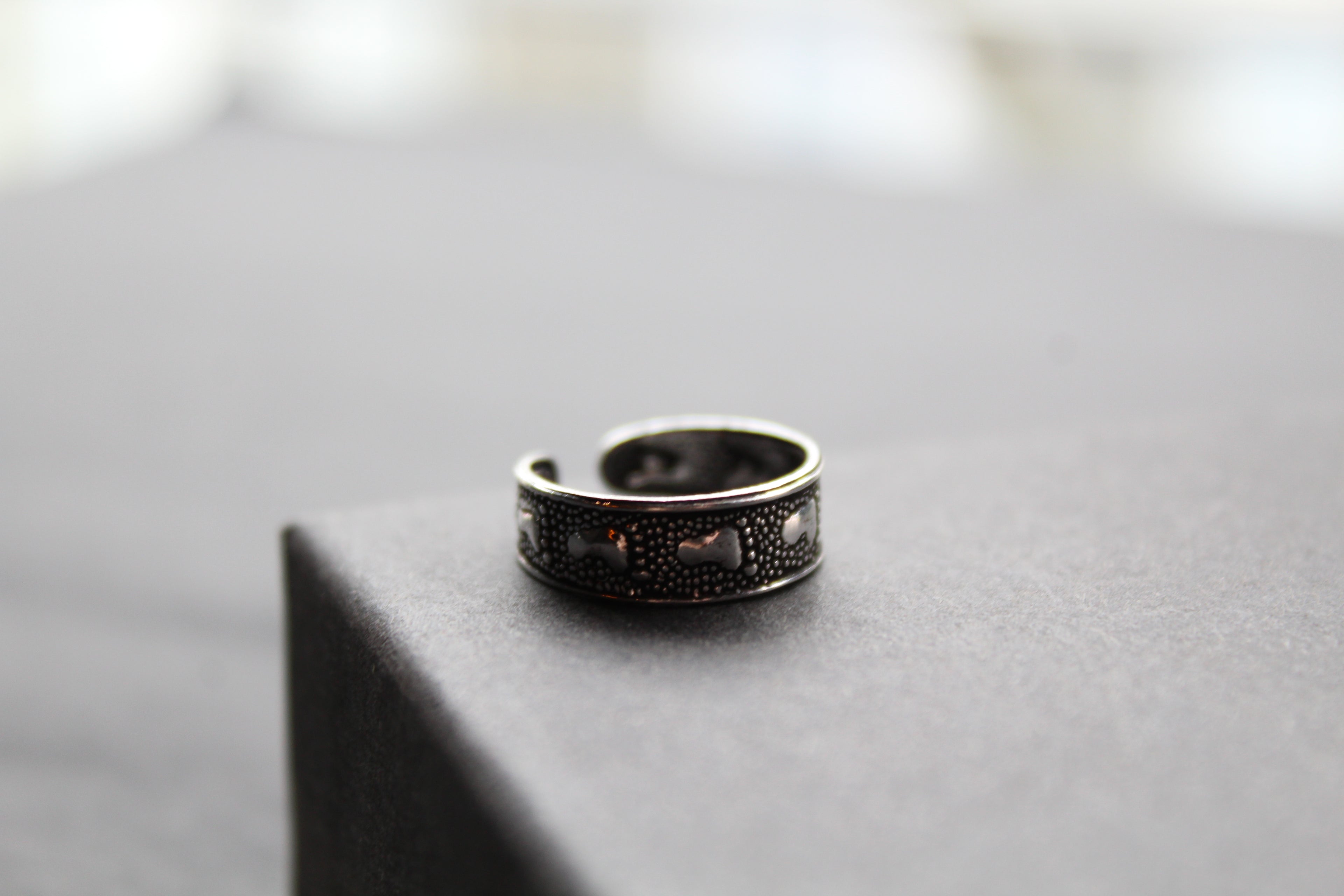 Foot Steps Toe Ring