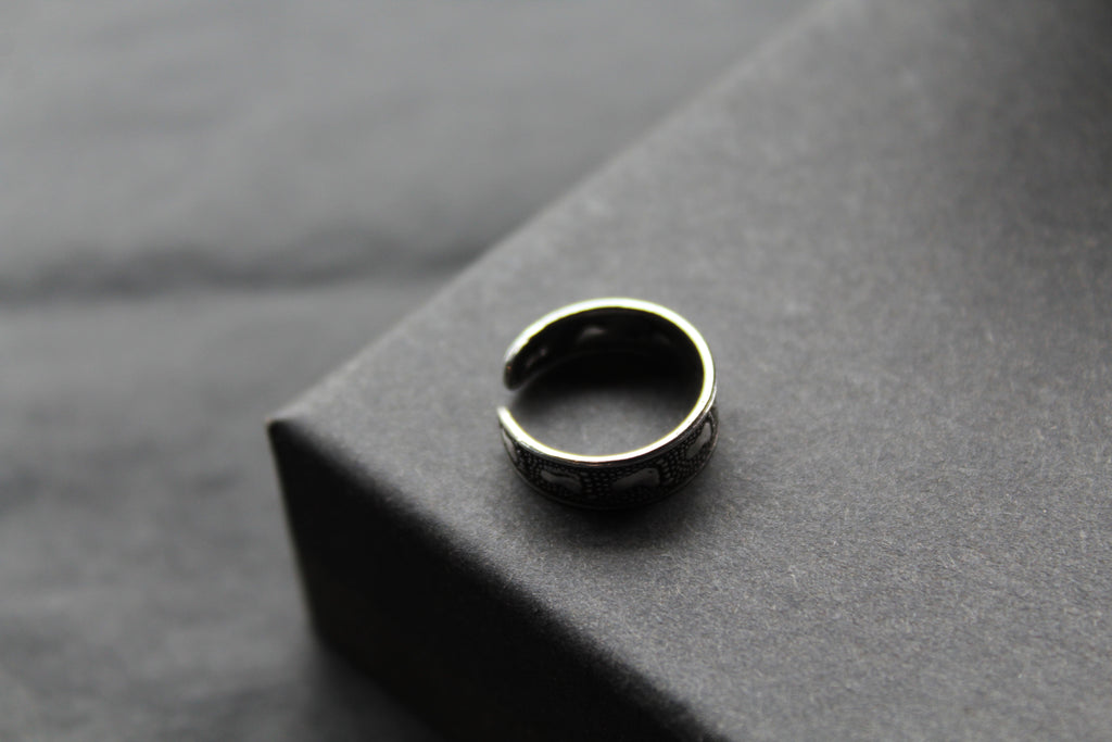 Foot Steps Toe Ring