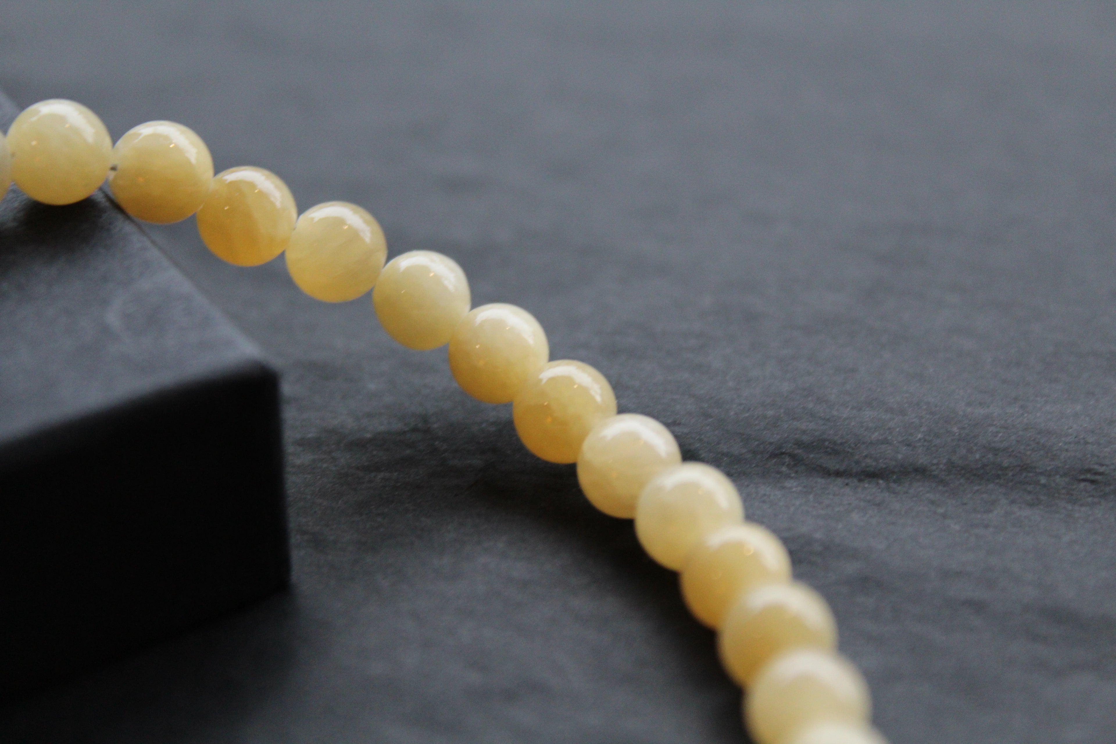 Fred Bennett Healing Bead Bracelet Yellow Jade