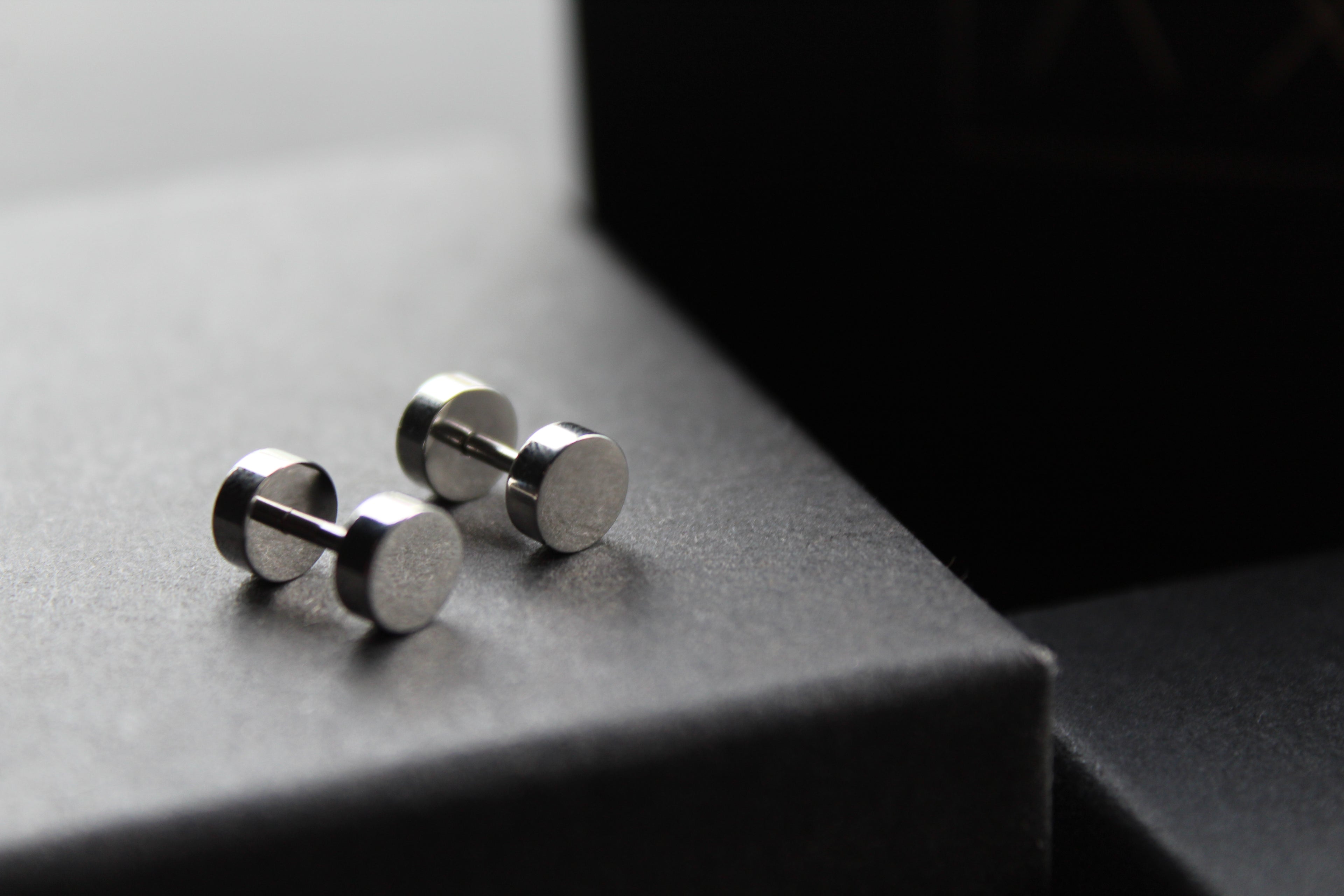Fred Bennett Stainless Steel Round Studs
