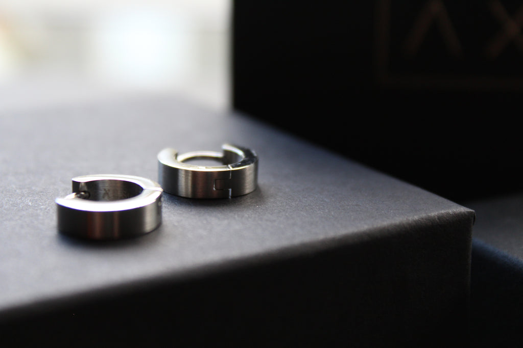 Fred Bennett Textured Huggie Hoop Earrings