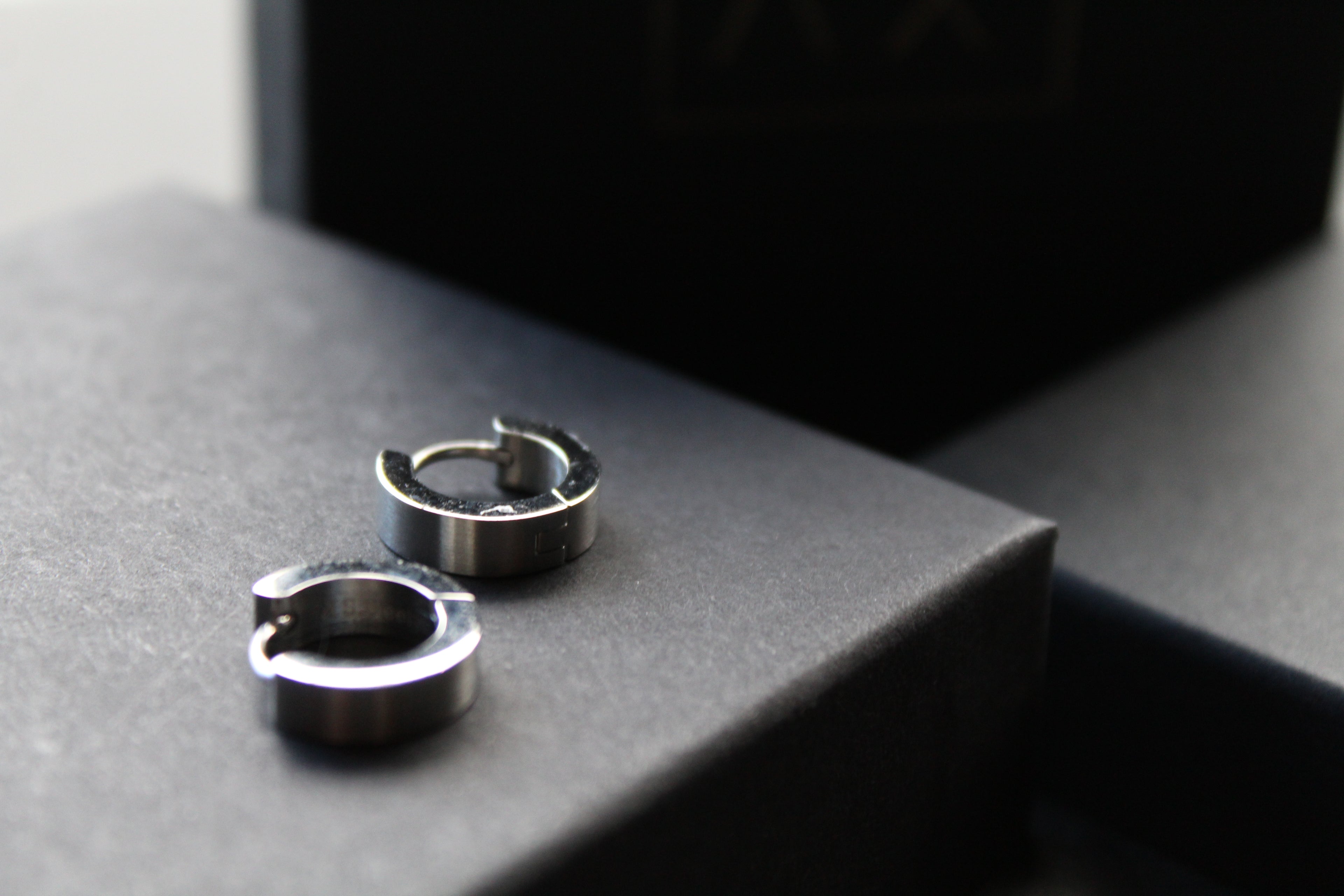 Fred Bennett Textured Huggie Hoop Earrings