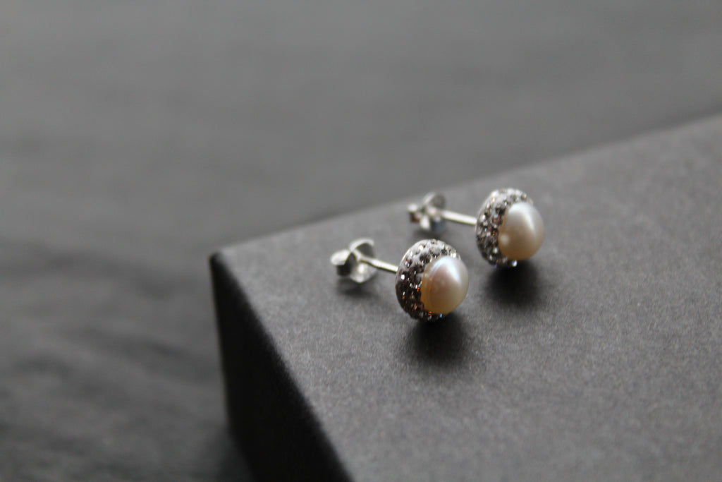 Freshwater Pearl & CZ Crystal Studs
