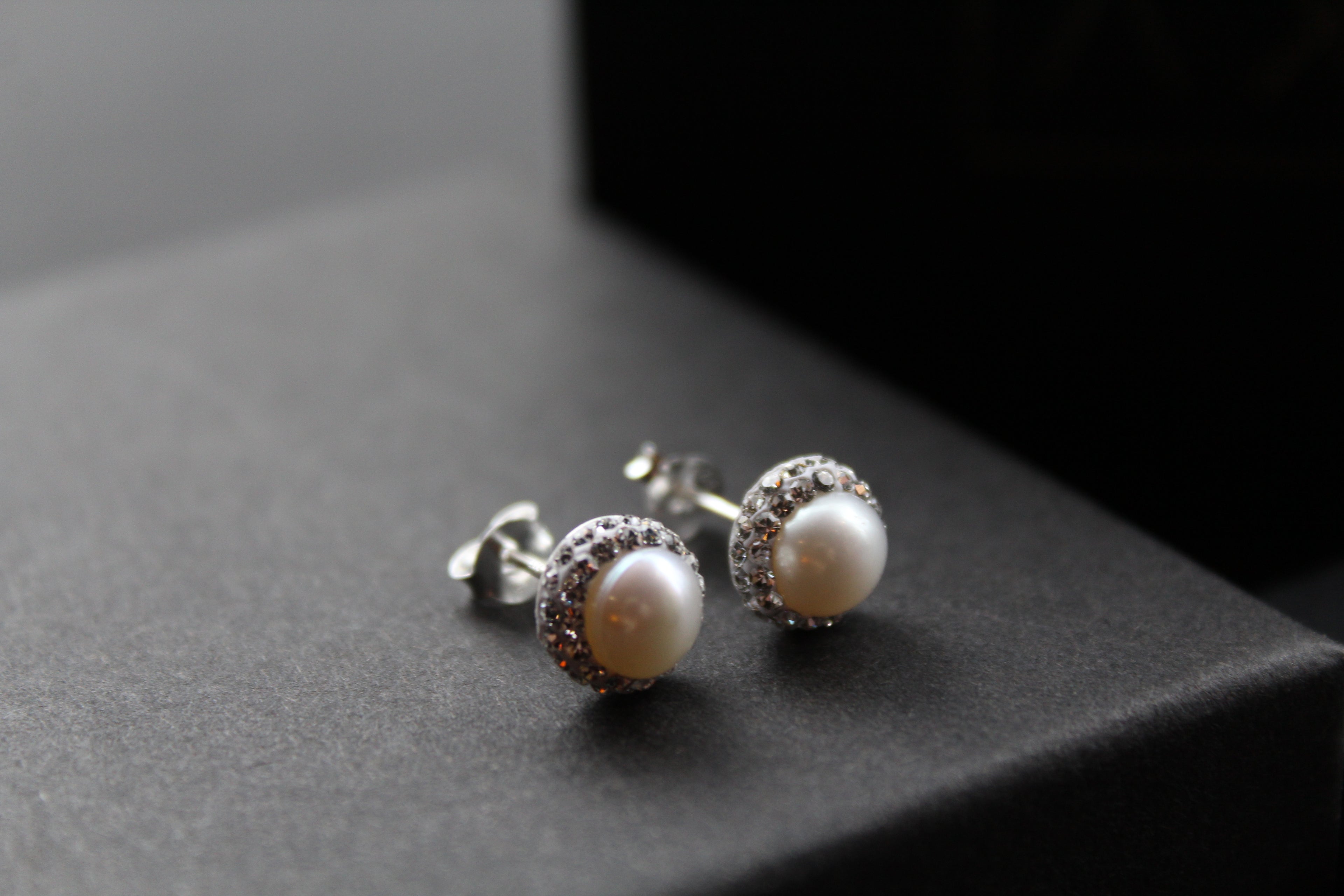 Freshwater Pearl & CZ Crystal Studs