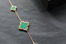 Load image into Gallery viewer, Gold Vermeil Vintage Flower Bracelet with Malachite
