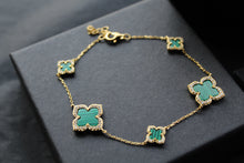 Load image into Gallery viewer, Gold Vermeil Vintage Flower Bracelet with Malachite
