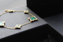 Load image into Gallery viewer, Gold Vermeil Vintage Flower Bracelet with Malachite
