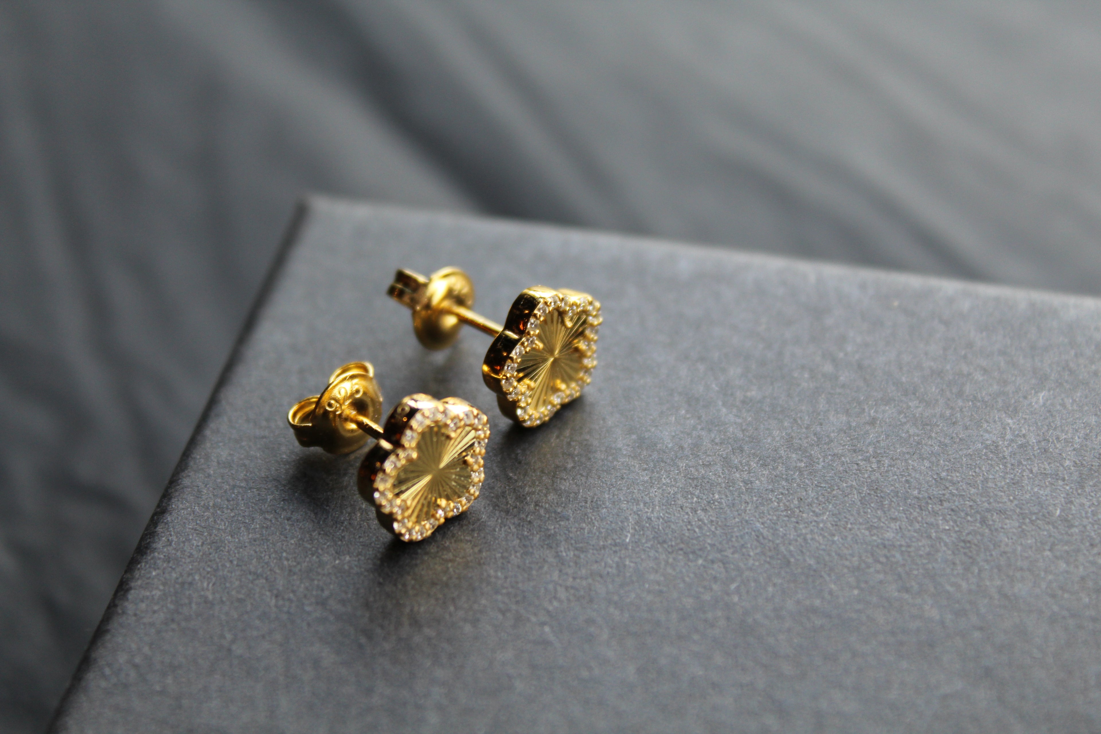 Gold Vermeil Vintage Flower Earrings