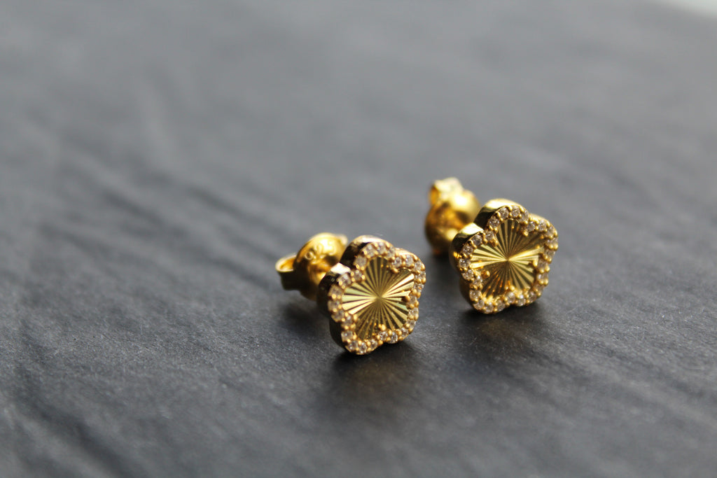 Gold Vermeil Vintage Flower Earrings