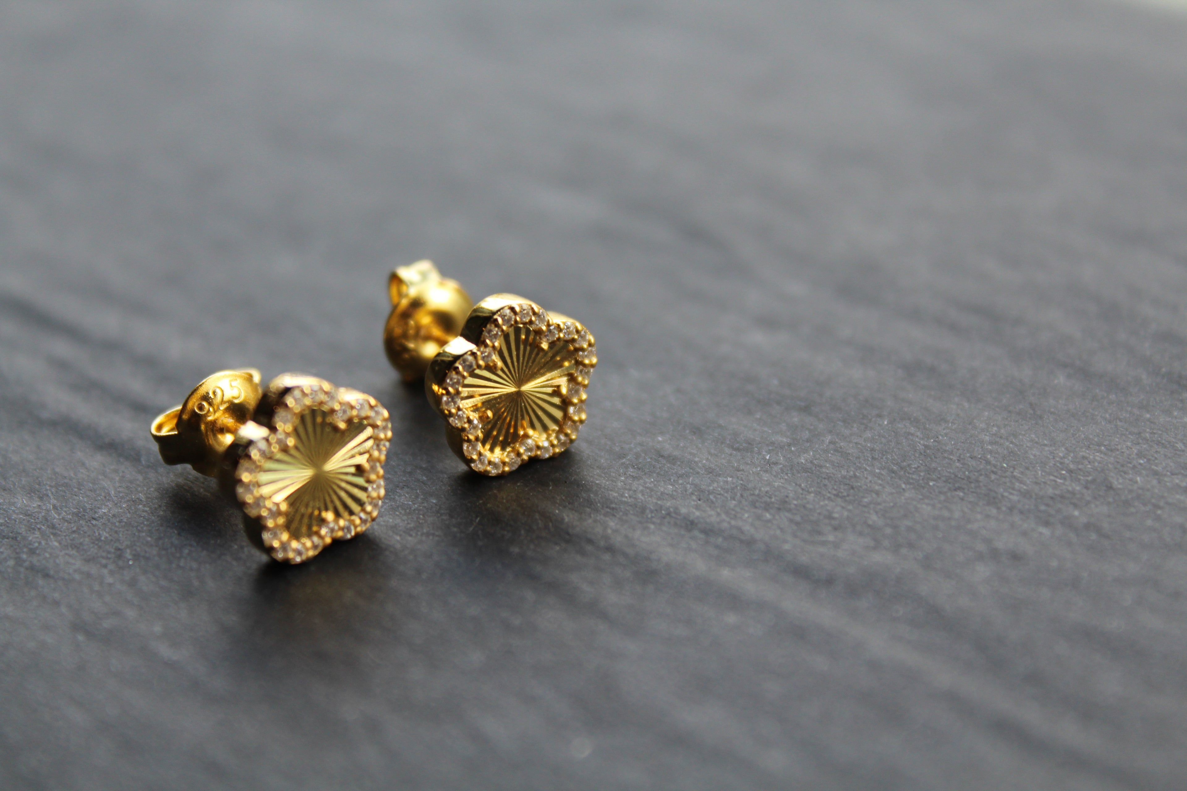 Gold Vermeil Vintage Flower Earrings