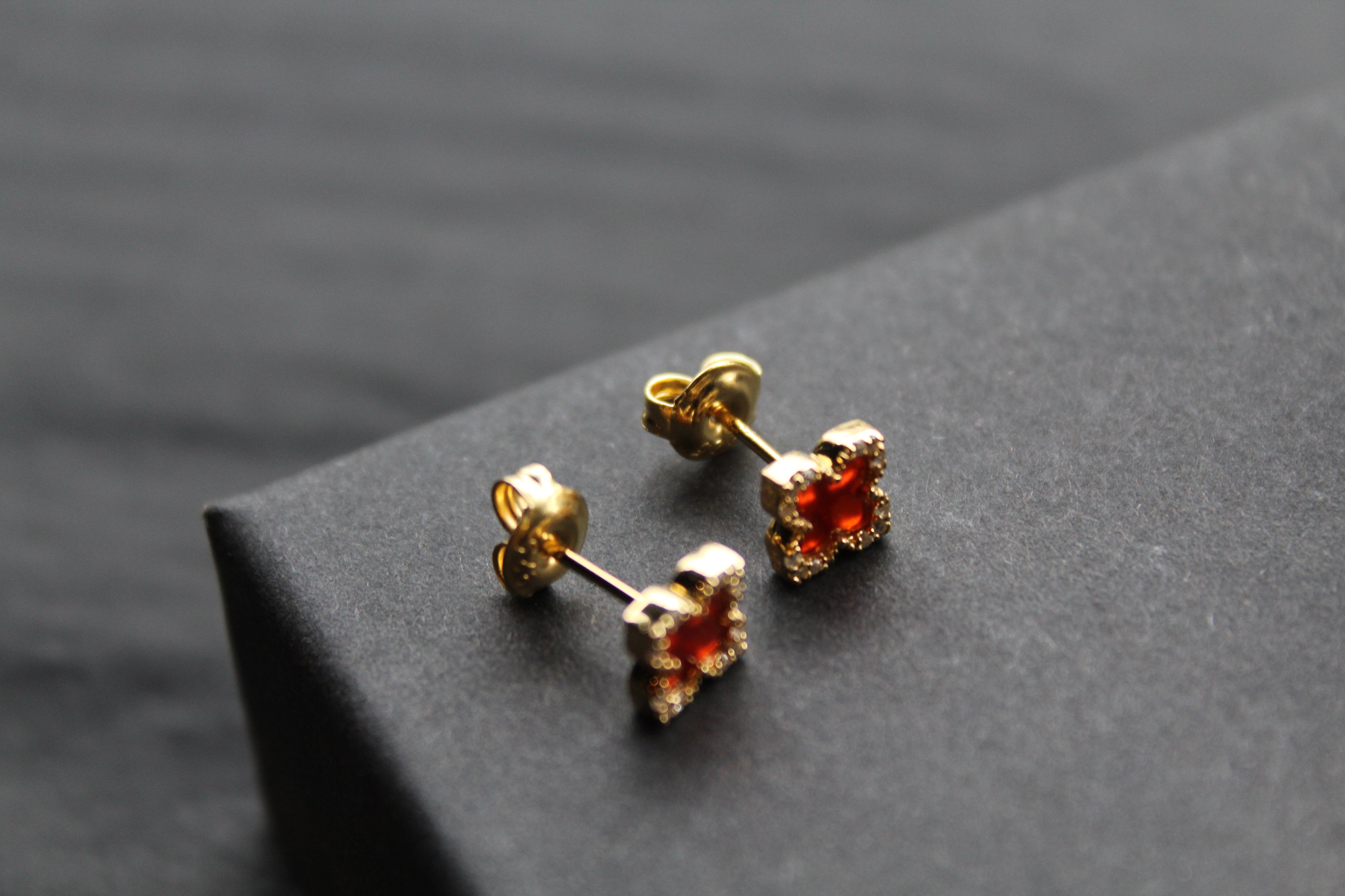 Gold Vermeil Vintage Flower Earrings with Ruby Red Mother of Pearl