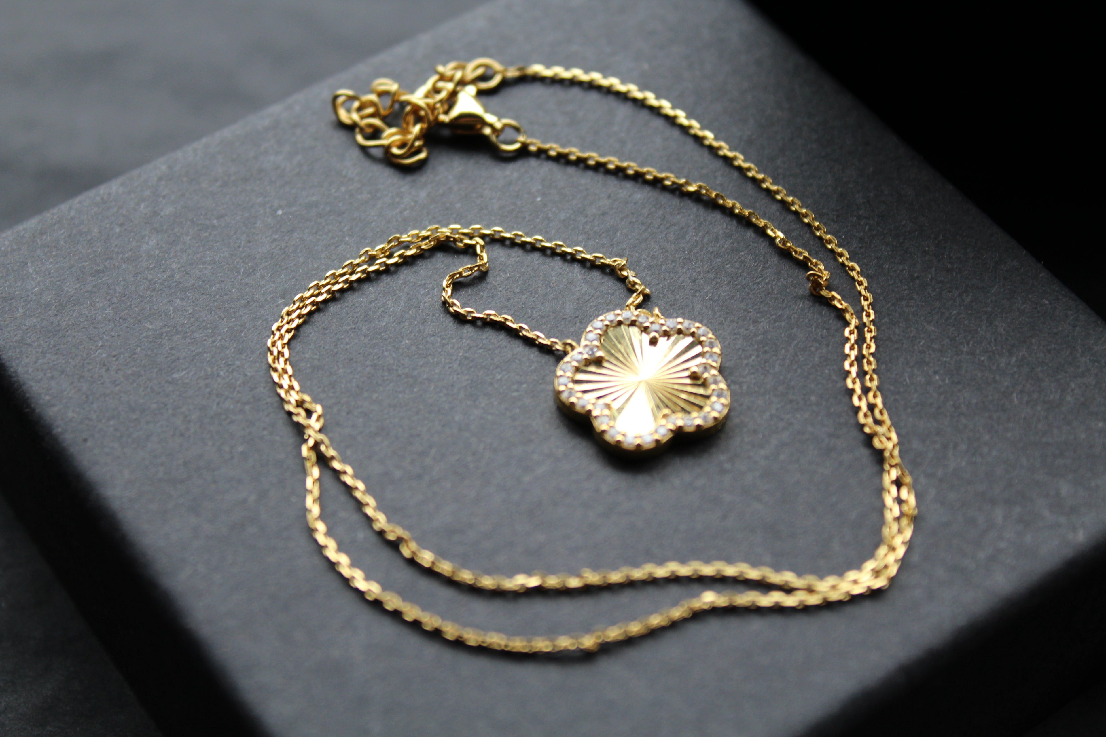 Gold Vermeil Vintage Flower Necklace