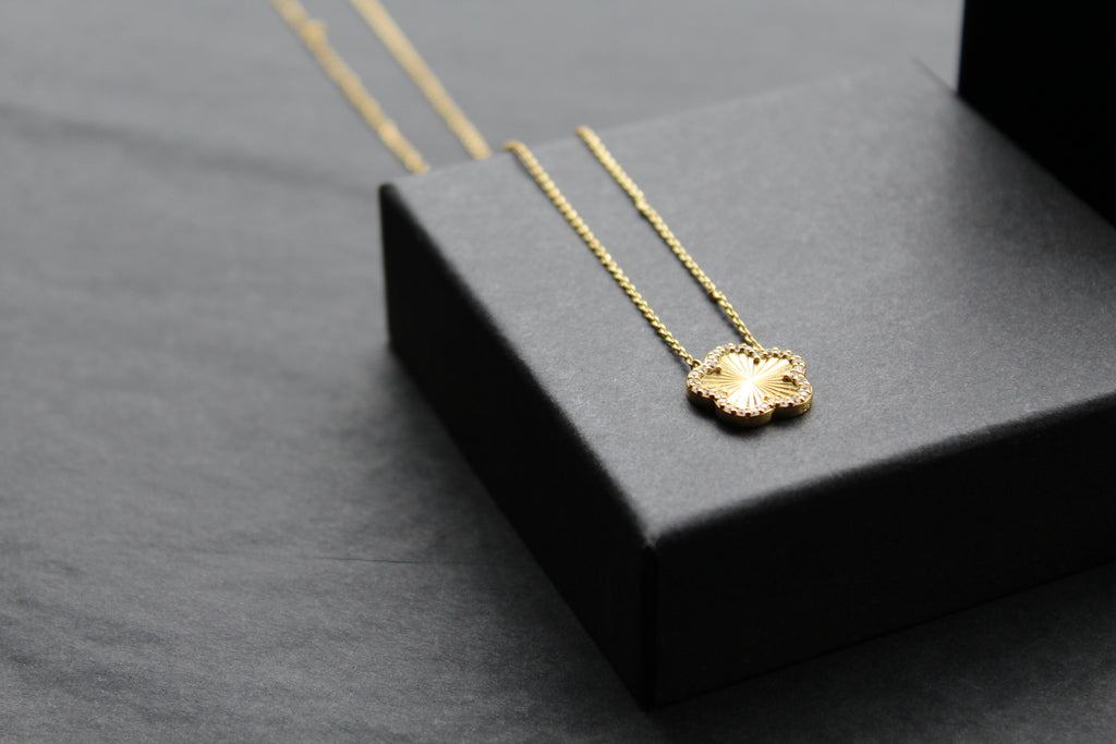 Gold Vermeil Vintage Flower Necklace