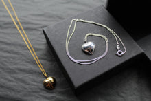 Load image into Gallery viewer, Hammered Heart Necklace
