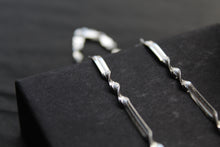 Load image into Gallery viewer, Herringbone Chain Necklace
