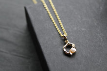 Load image into Gallery viewer, Hex Pearl Necklace
