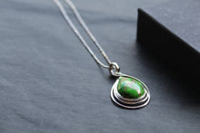 Load image into Gallery viewer, Teardrop Green Turquoise Mohave Wire Detail Necklace
