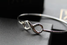 Load image into Gallery viewer, Infinity Circular Bangle

