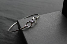 Load image into Gallery viewer, Infinity Circular Bangle
