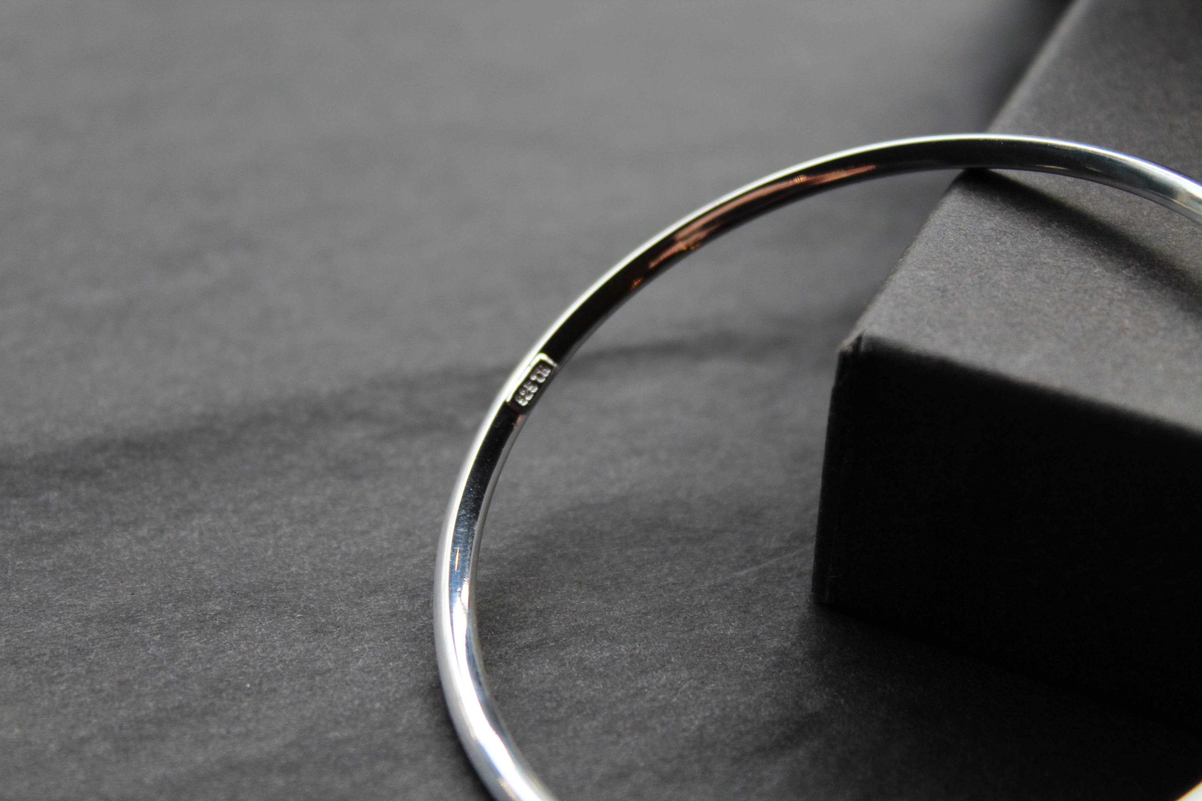 Large Tapered Hollow Slave Bangle