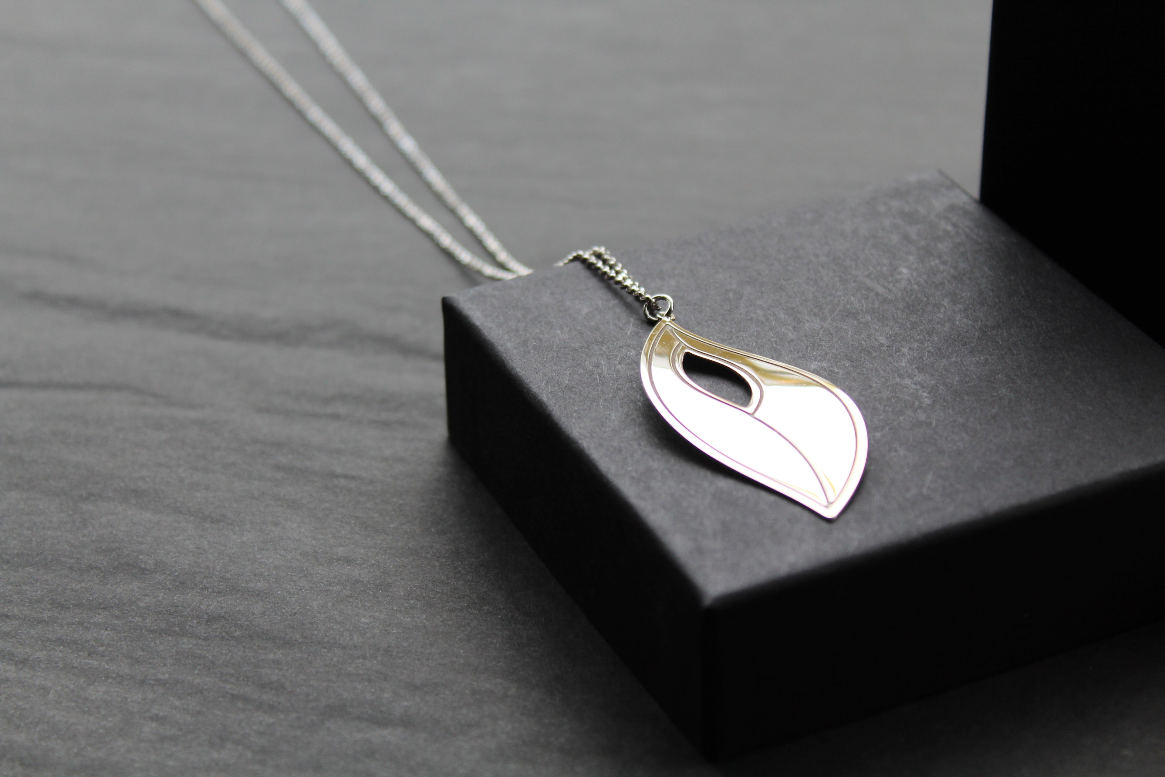 Laurel Leaf Necklace