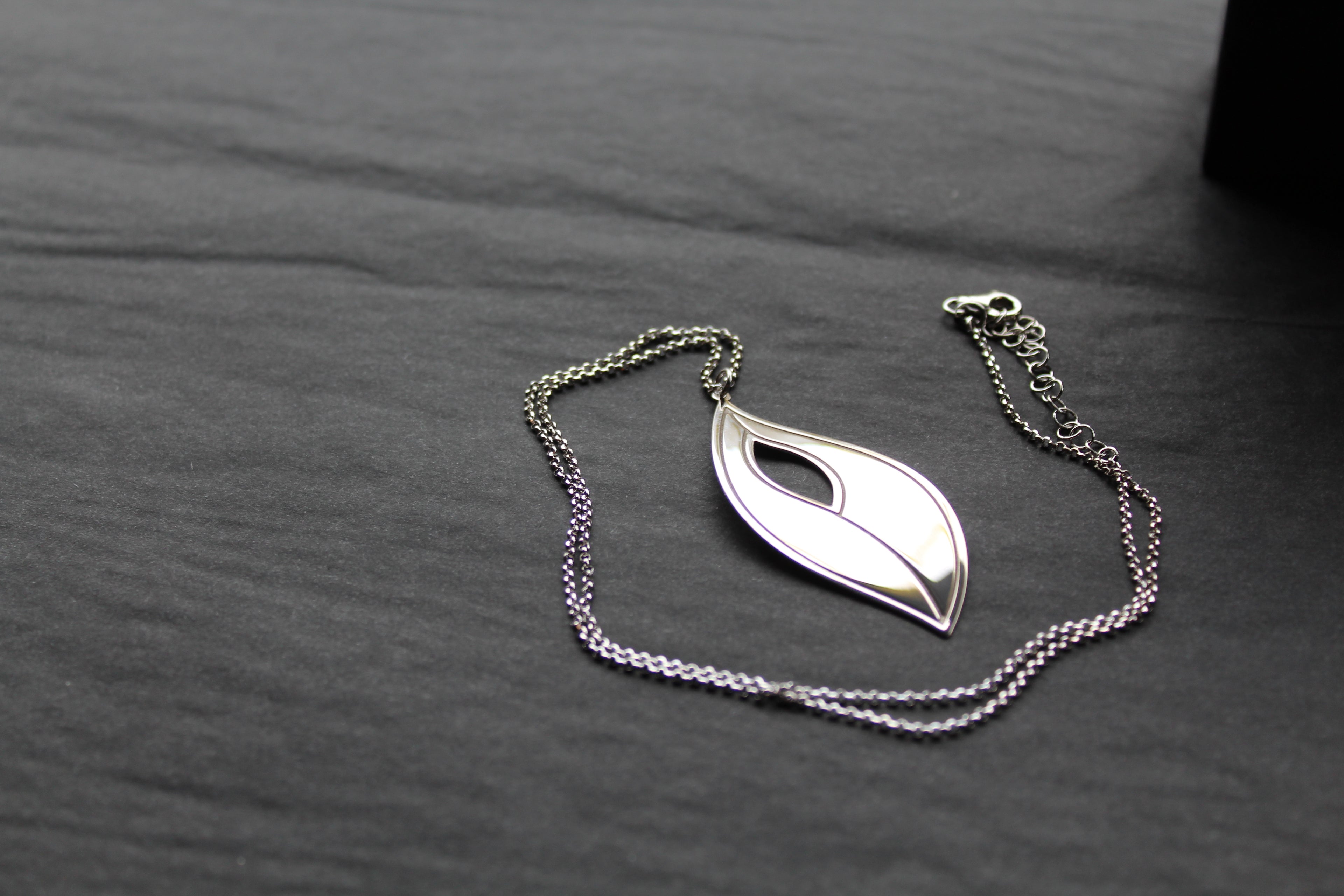 Laurel Leaf Necklace