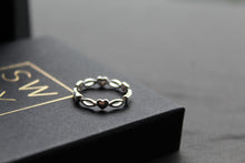 Load image into Gallery viewer, Marquise Silver Heart Ring
